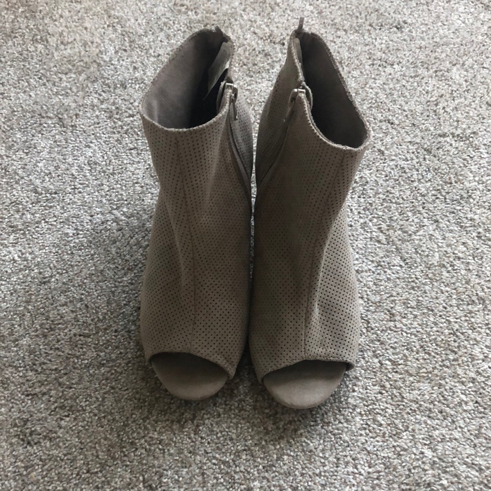 Open Toe Women’s Heel